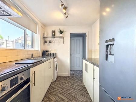 3 bedroom Terraced House for sale in Belvoir Road, Coalville, LE67