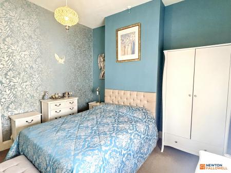 3 bedroom Terraced House for sale in Belvoir Road, Coalville, LE67