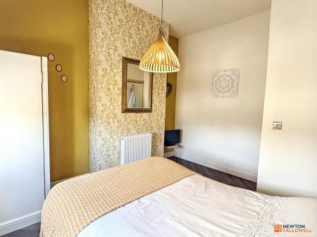 3 bedroom Terraced House for sale in Belvoir Road, Coalville, LE67