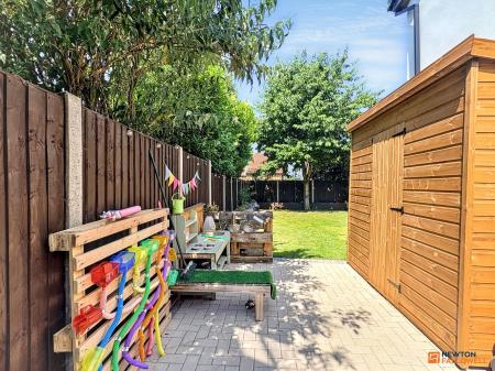 3 bedroom Link detached house for sale in Elsdon Close, Whitwick, LE67