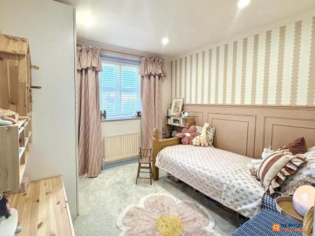 3 bedroom Link detached house for sale in Elsdon Close, Whitwick, LE67