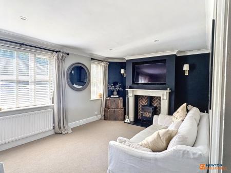 3 bedroom Link detached house for sale in Elsdon Close, Whitwick, LE67