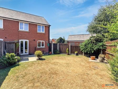 3 bedroom Semi-detached house for sale in Wildgoose Close, Ibstock, LE67