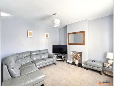 3 bedroom End of terrace house for sale in Central Road, Hugglescote, LE67