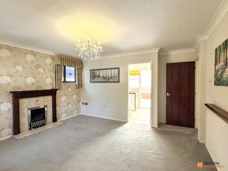 2 bedroom Detached bungalow for sale in Spring Road, Ibstock, LE67