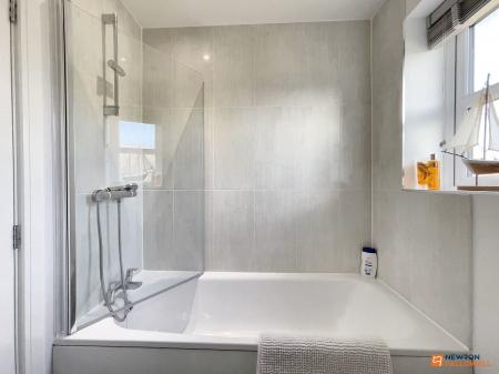 4 bedroom Detached house for sale in Gadsby Road, Heather, LE67