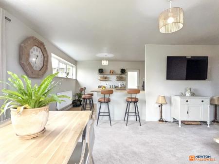 2 bedroom Detached bungalow for sale in Oakham Drive, Coalville, LE67