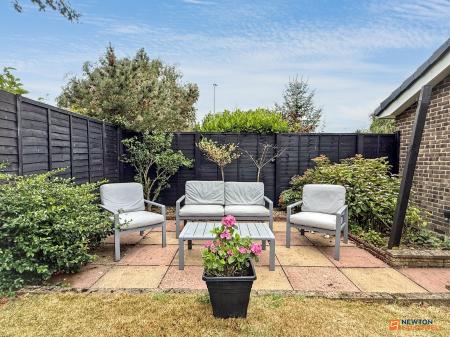 2 bedroom Detached bungalow for sale in Oakham Drive, Coalville, LE67