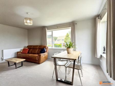 2 bedroom Detached bungalow for sale in Oakham Drive, Coalville, LE67