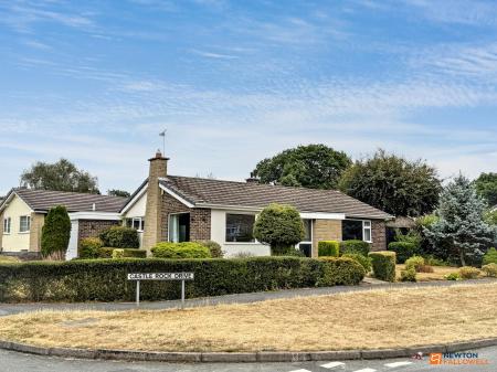 2 bedroom Detached bungalow for sale in Oakham Drive, Coalville, LE67