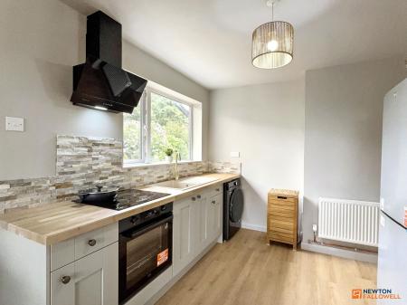 2 bedroom Detached bungalow for sale in Oakham Drive, Coalville, LE67