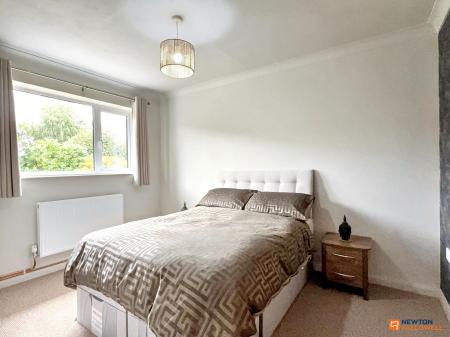 2 bedroom Detached bungalow for sale in Oakham Drive, Coalville, LE67