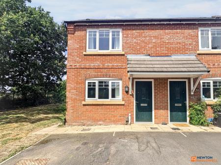 2 bedroom Semi-detached house for sale in Fort Close, Coalville, LE67