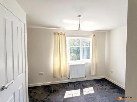 2 bedroom Semi-detached house for sale in Fort Close, Coalville, LE67