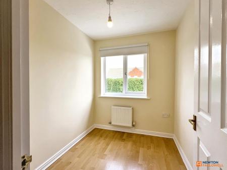 3 bedroom Semi-detached house for sale in Kendrick Close, Coalville, LE67