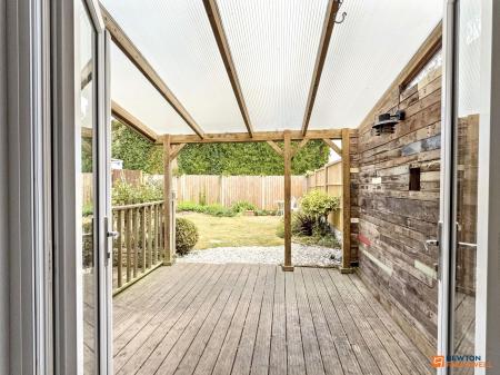 3 bedroom Semi-detached house for sale in Kendrick Close, Coalville, LE67