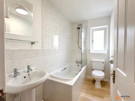 3 bedroom Semi-detached house for sale in Kendrick Close, Coalville, LE67