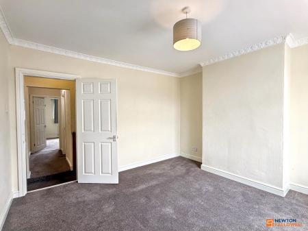 2 bedroom Terraced House for sale in Silver Street, Whitwick, LE67