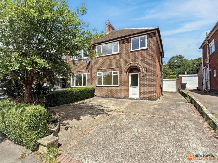3 bedroom Semi-detached house for sale in Loughborough Road, Whitwick, LE67