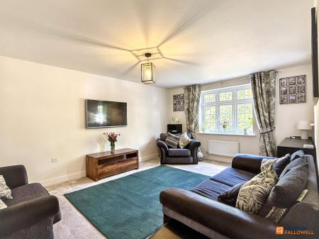 4 bedroom Detached house for sale in Emmerson Avenue, Hugglescote, LE67