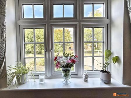 4 bedroom Detached house for sale in Emmerson Avenue, Hugglescote, LE67