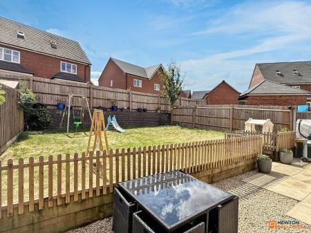 4 bedroom Detached house for sale in Emmerson Avenue, Hugglescote, LE67