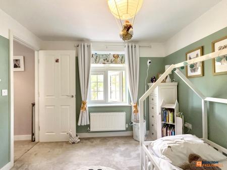 4 bedroom Detached house for sale in Emmerson Avenue, Hugglescote, LE67