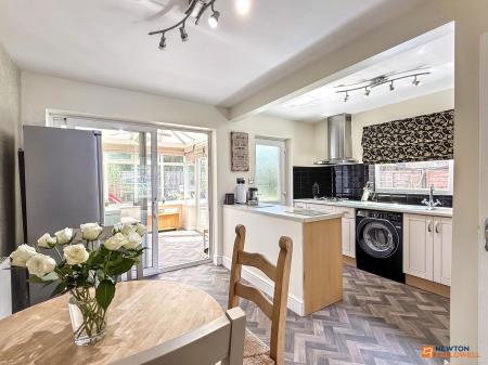 3 bedroom Semi-detached house for sale in Parkdale, Ibstock, LE67