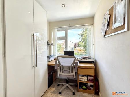 3 bedroom Semi-detached house for sale in Parkdale, Ibstock, LE67