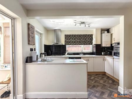 3 bedroom Semi-detached house for sale in Parkdale, Ibstock, LE67