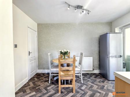 3 bedroom Semi-detached house for sale in Parkdale, Ibstock, LE67