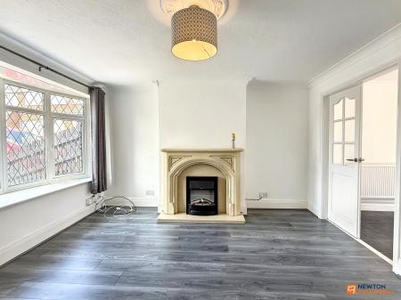 3 bedroom Semi-detached house for sale in Ferndale, Ibstock, LE67