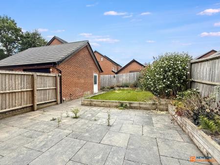 3 bedroom Detached house for sale in Horsepool Avenue, Stanton Under Bardon, LE67