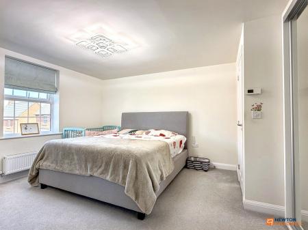 4 bedroom Detached house for sale in Gee Avenue, Hugglescote, LE67