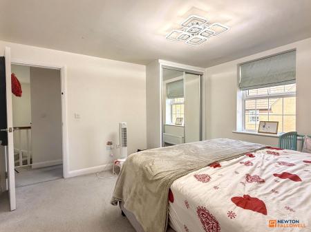 4 bedroom Detached house for sale in Gee Avenue, Hugglescote, LE67