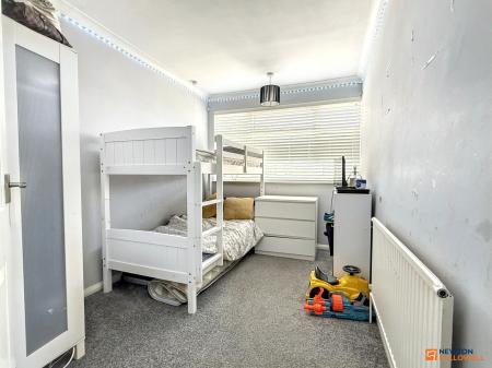4 bedroom Semi-detached house for sale in Broom Leys Road, Coalville, LE67