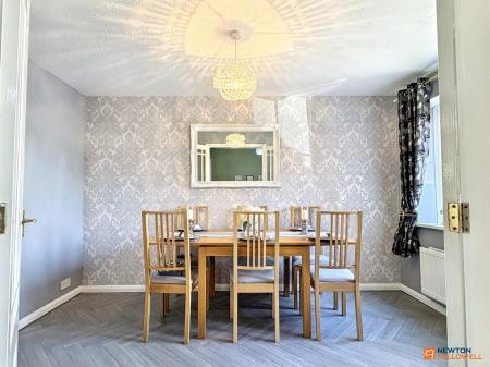 3 bedroom Terraced House for sale in Hampton Close, Coalville, LE67
