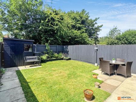 3 bedroom Terraced House for sale in Hampton Close, Coalville, LE67