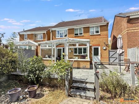 3 bedroom Detached house for sale in The Oval, Coalville, LE67