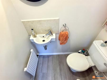 3 bedroom Detached house for sale in The Oval, Coalville, LE67