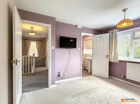 3 bedroom Detached house for sale in The Oval, Coalville, LE67