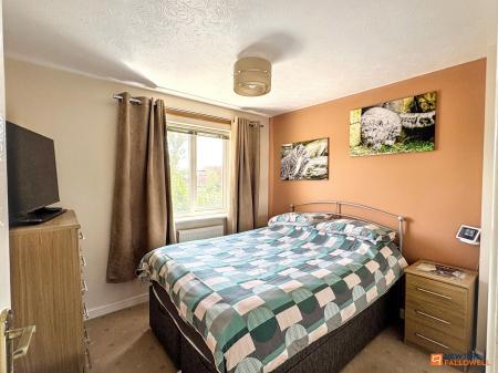 3 bedroom Semi-detached house for sale in Ashby Road, Coalville, LE67