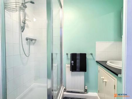 3 bedroom Semi-detached house for sale in Ashby Road, Coalville, LE67