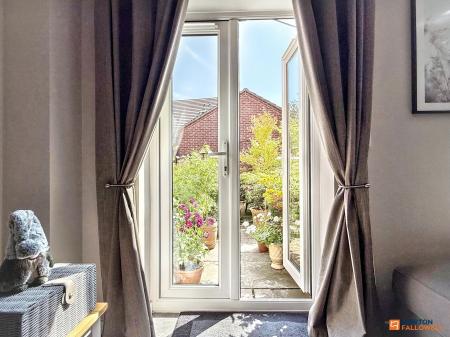 4 bedroom Semi-detached house for sale in Usbourne Way, Ibstock, LE67