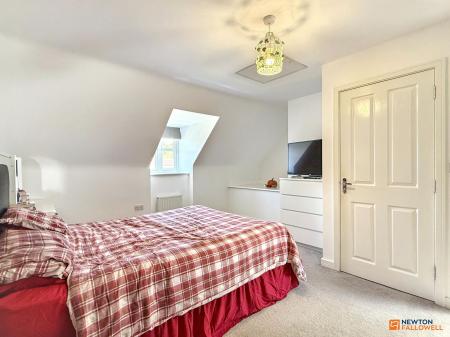 4 bedroom Semi-detached house for sale in Usbourne Way, Ibstock, LE67