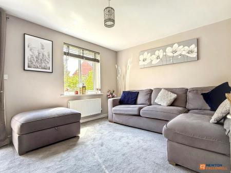 4 bedroom Semi-detached house for sale in Usbourne Way, Ibstock, LE67