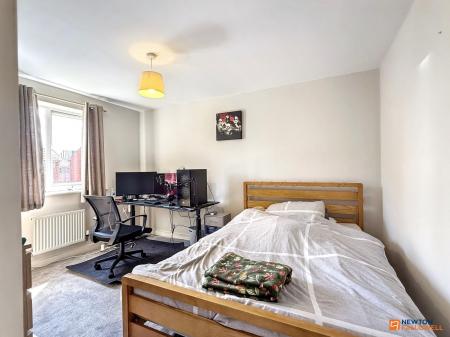 4 bedroom Semi-detached house for sale in Usbourne Way, Ibstock, LE67
