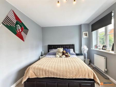 4 bedroom Semi-detached house for sale in Staples Drive, Coalville, LE67