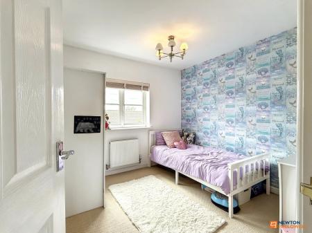 4 bedroom Semi-detached house for sale in Staples Drive, Coalville, LE67