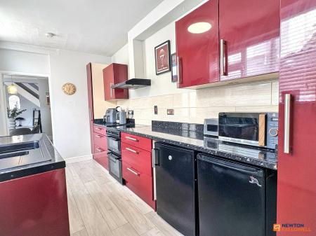 2 bedroom Terraced House for sale in Ashby Road, Shepshed, LE12